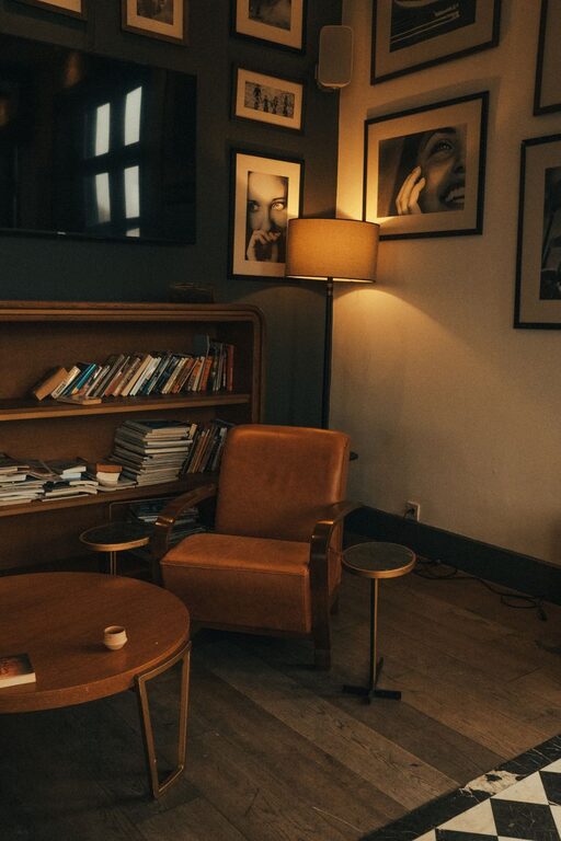 Tips for Creating a Cozy and Inviting Reading Nook at Home